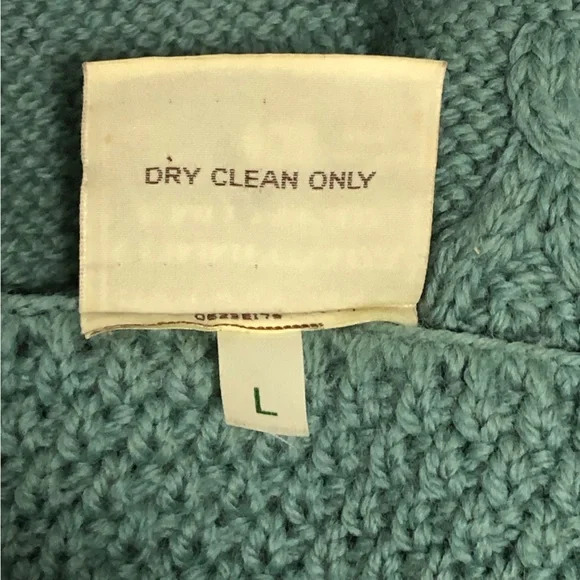 Connemara Cable Knit Pure New Merino Wool Cardigan Sweater Ireland - Picture 7 of 7